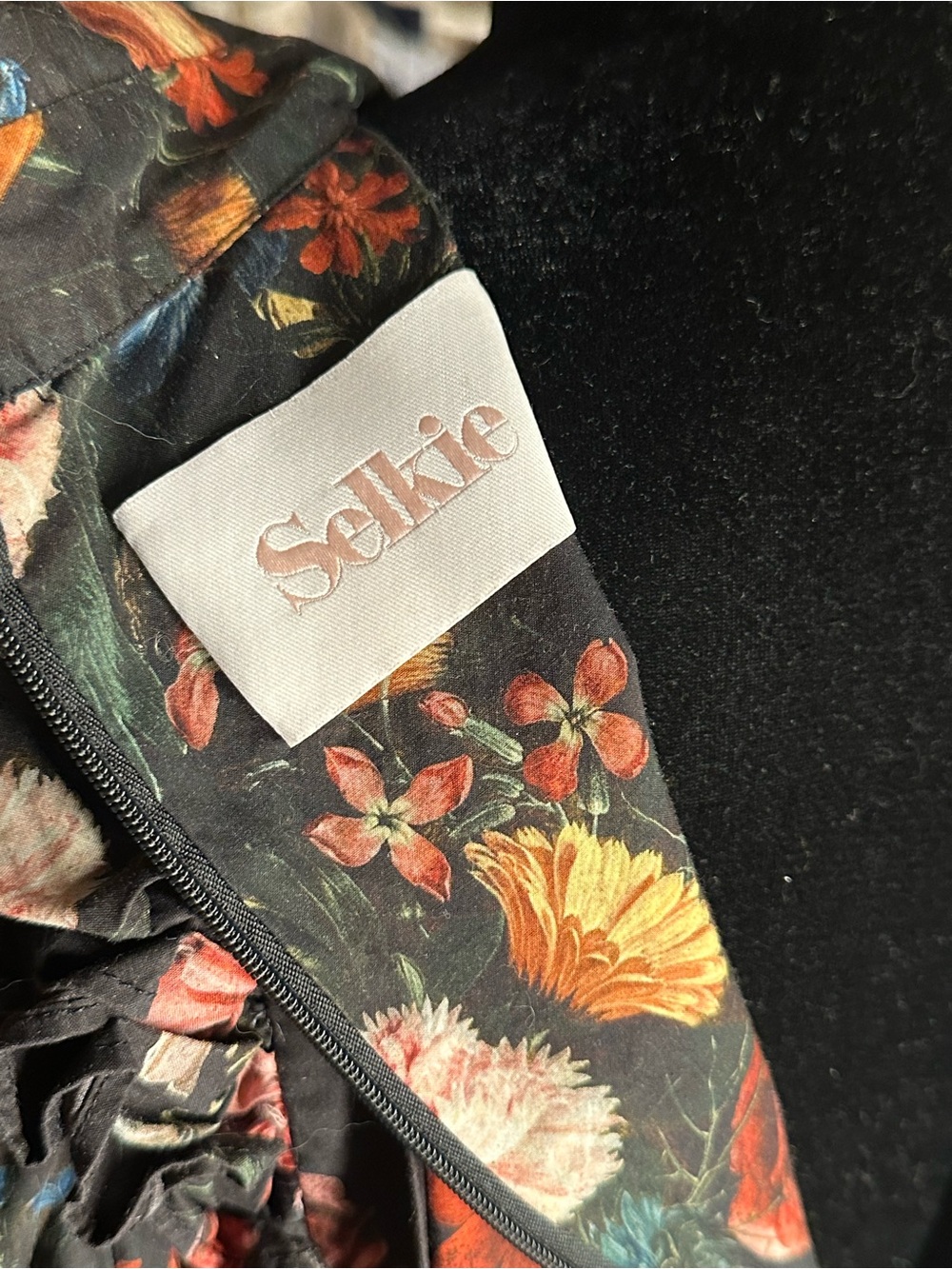 Selkie Black Floral Ruffle Long-Sleeve Maxi Dress size M - Picture 6 of 7
